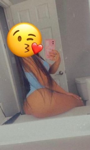 sexy wet & freaky 😘 easy squirter - 1