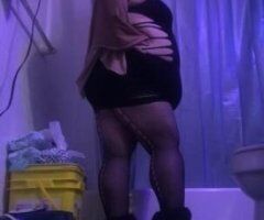 Put a 🎀 on this box cuz this pussy gifted 🎀💦 - Image 2
