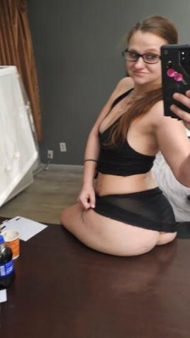 play with me or me & my bestie 💦 💦 💋 💋 🍑 🍒 - 1