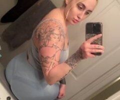 thicc blonde bombshell - Image 2