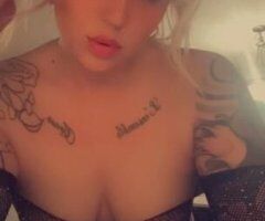 thicc blonde bombshell - Image 4