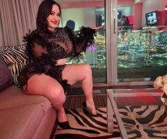 REAL WOMAN Curvy Busty Beauty 36DDD MILF - Image 9