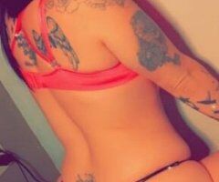Greenville escorts - Hey loves, back in town. Tattos dont lie Few days only.. same # New ad..