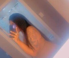 facetime specials🌹 chocolate fantasy 😋 facetime shows - Image 1