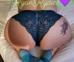 North Bay escorts - PNP with THICK SPINNER MILF