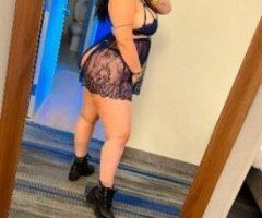 latina - Image 2