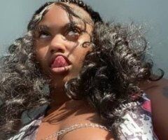 NOT HERE FOR LONG BABY💋💦 - Image 1