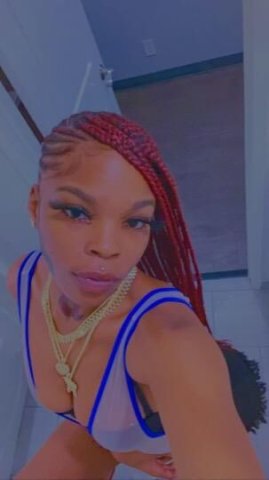 💧Hosting Tight BrownSkin Bombshell New In Town 🍫👄 - 1