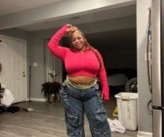 Thick woman looking for some fun no cheap men - Image 3