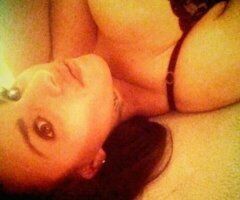 rear access for extra incalls only - Image 4