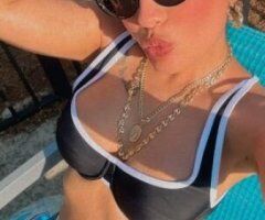 latina sexi caliente - Image 2