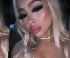 SEXY HOT BLONDE READY TO PLAY😍 - Image 3