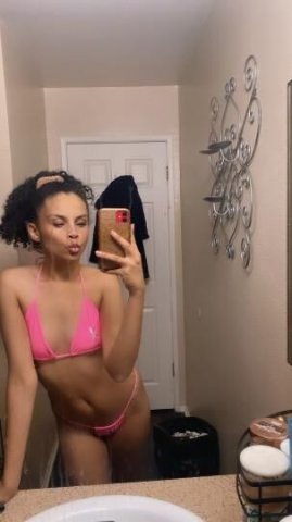 HORNY LATINA QUEEN READY FOR SUM FUN😝CUM ON BY AND PLAY INCALLS&OUTCALLS😝😏 - 1