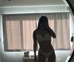 julia - Image 2
