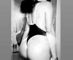 **Lucia blissfull erotic touch Nuru/Tantra**💆🏻♂ - Image 5