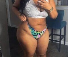 Thick sexy freak 👅👅👅👄👄👄😻😻😻💦💦 - Image 2
