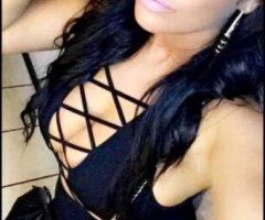 100% Real VIP CMT Green Eyed Hottie~Outcall Only - Image 1