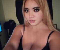 Asian babe - Image 2