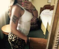 Exotic Bombshell - Image 1