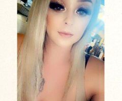 Exotic Bombshell - Image 9