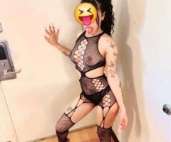 Northern Virginia escorts - neww in tbe town for a days come and play us