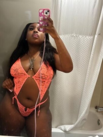 🥳🥳ITS MY BIRTHDAY COME SLUT ME OUT 🥳🥳 - 1