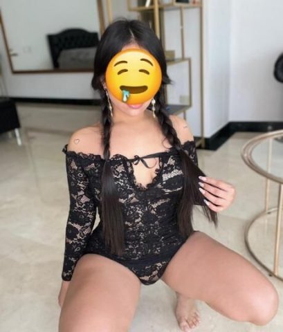 latina caliente 🔥🔥 - 1