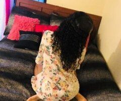 Indianapolis escorts - Slim peach