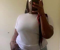 IM AVAILABLE🥰 - Image 2