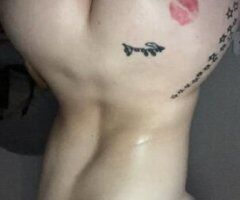 Sacramento escorts - Fun, Fresh, Fantasy Off the Runway