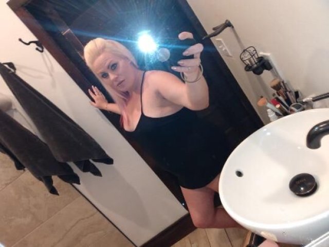 Thick White Girl💋 Text Me Now Outcalls and Car Dates💋 INCALL SPECIAL - 1