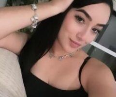 Latina girl - Image 3