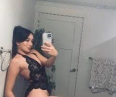 Latina girl - Image 7