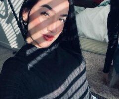 Latina girl - Image 9