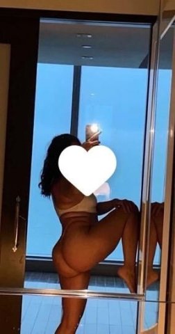 NEW IN TOWN SEXY ITALIAN 💋🫶🏼🥰 - 1