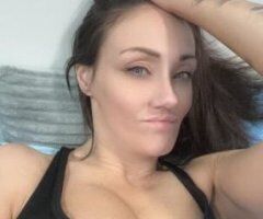 Just a girl who wishes for the world, and someone to have some fun in the process! - Image 5