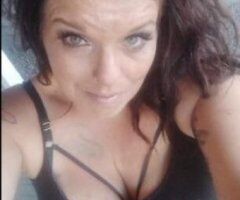 🌼🌹🌼LETS GET TOGETHER AND WATCH PORN ON A FLAT SCREEN MIRROR.🌹🌼🌹 - Image 5
