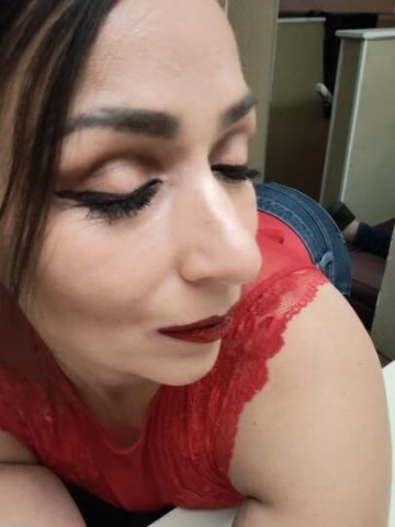 SATISFY YOUR EVERY DESIRE WITH UNFORGETTABLE - 1
