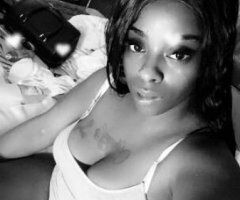 Chambana escorts - Amiri