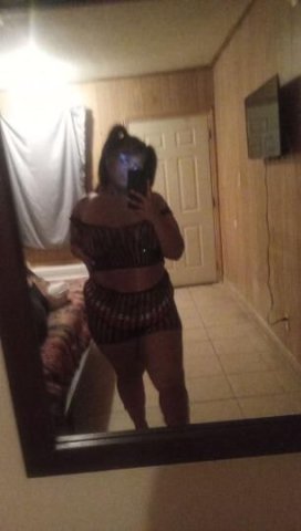 plus size BBW Hispanic looking for some fun - 1