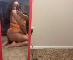 lightskin beauty looking for fun - Image 4