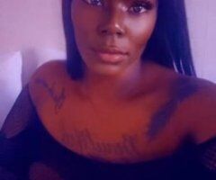 Missoula escorts - Body Crazy Curvy Ebony.