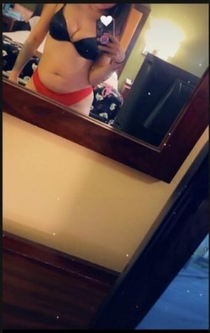 100 QV DONATION! SUNDAY ONLY! 💋Cum have some fun with this sexy latina with a tight pussy 😉🤤💋 HABLO ESPANOL. - 1
