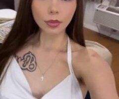Petite snow bunny looking for a fun time 🥰 incalls available 24/7 - Image 3