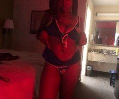The HEAD DOCTOR ON CALL Young milfy mama incall only with your fav coco porn star. Your gonna want to cum daddy - Image 2