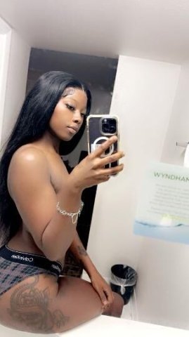 Treat Yourself 😋💦🍫 Slim Chocolate 💦 OUTCALLS ONLY‼😋 - 1
