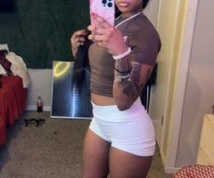 Come and play in my Tropical paradise 🌴👅 and take a trip to somewhere you can be free 🦋 come have a night of pure relaxation and sexual pleasure..your wish is my command😋 - Image 7