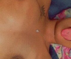 Omaha escorts - Pretty & Petite 😘 .