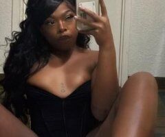 Louisville escorts - SUPER SOAKER 💦THROAT goat 👅let me please you daddy 💦🍫👅