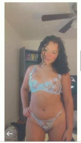 SEXY LATINA 🔥 - 1